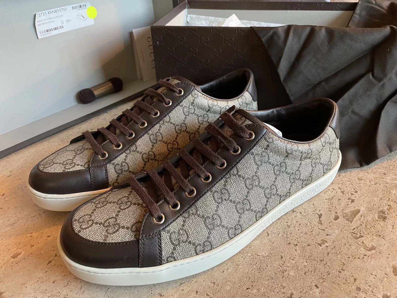 Baskets homme marron Brookyln GG Supreme Gucci