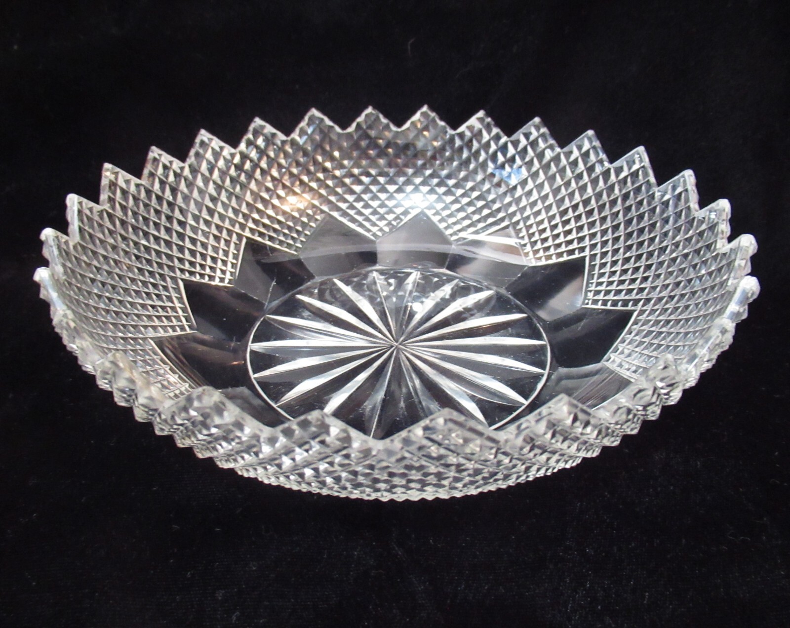 Vintage Diamond cut Crystal Bowl Delicate Sawtooth Edge 7"