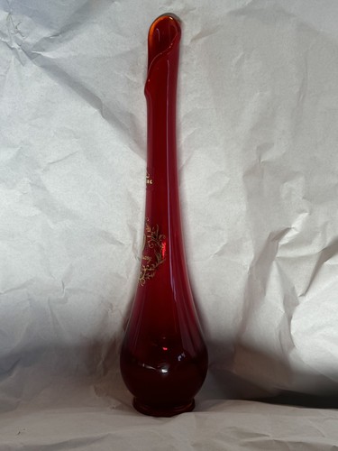 Viking Glass Ruby Red 40th Anniversary Art Glass 10”Vase Vintage USA Hand Blown - Picture 3 of 10