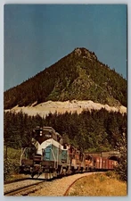 Postcard A 220, Burlington Northern 1804, Cascade Tunnel, Scenic, WA