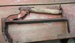 BRICK Old Vintage Fuller BrikaireR Carrying Iron Tool Wood Handle New Hall, IA