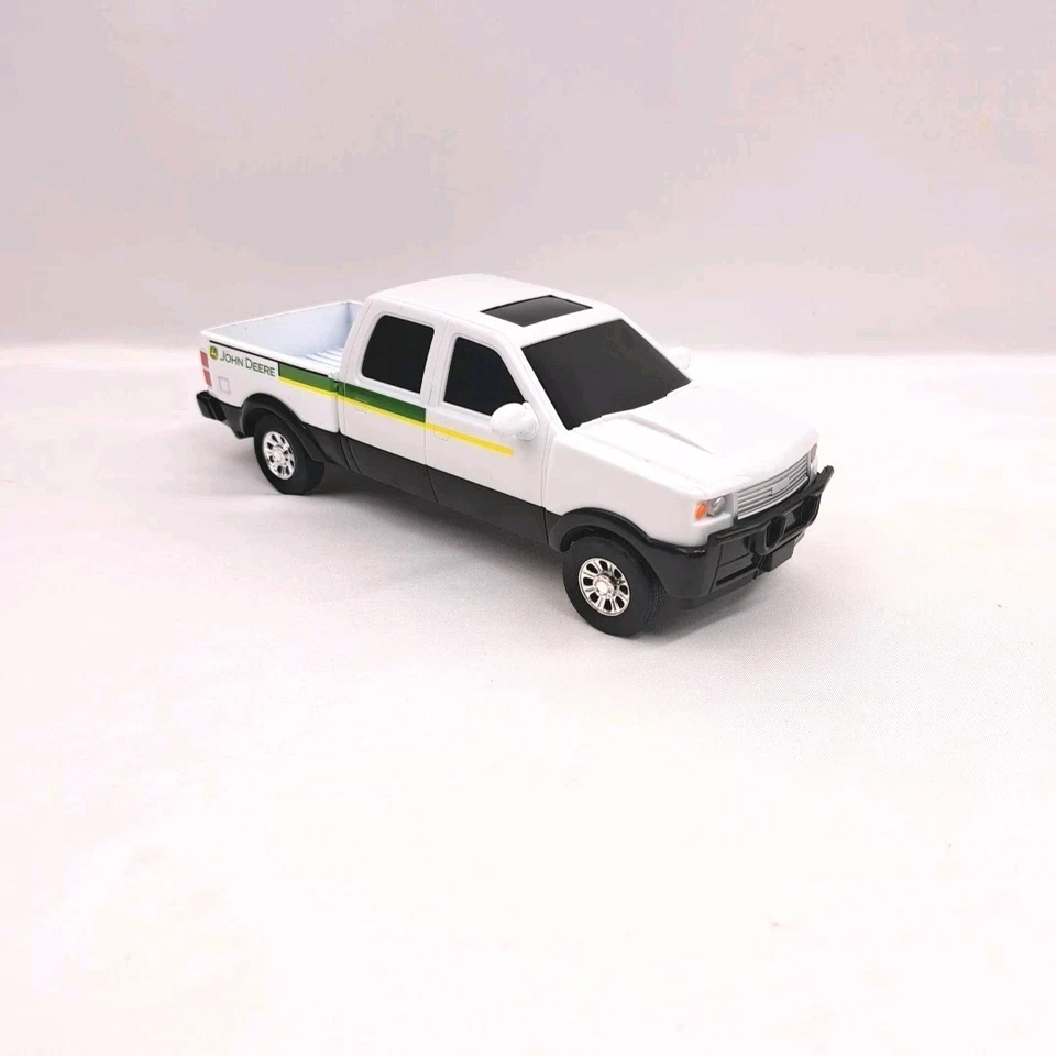 Ertl Diecast John Deere White Pickup Truck 8” Length - Image 4 of 4
