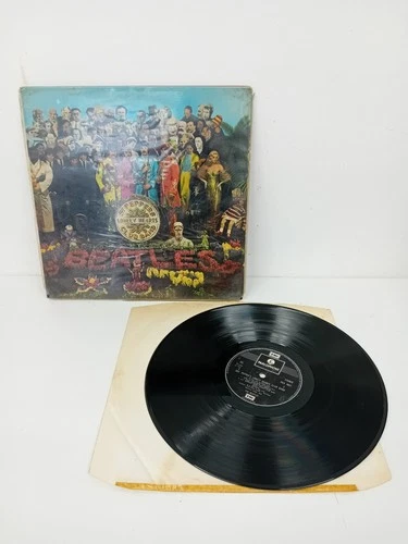 THE BEATLES Sgt Peppers Lonely Hearts Club Band Vinyl LP - K347