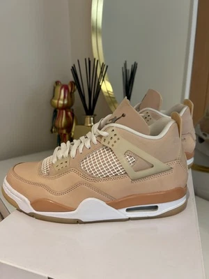 Size 6 - Air Jordan 4 Retro Shimmer W - Image 1 of 4
