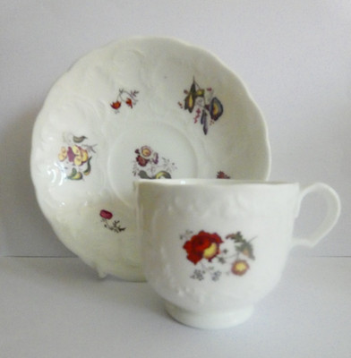 ANTIKE MINTON ''BAD GEPRÄGT'' FLORAL TEETASSE & UNTERTASSE UM 1830