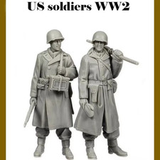 1/35 Resin Figure US Soldiers WW2 2 Figures Unassembled Unpainted