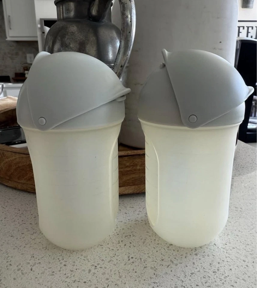 Garrafas de silicone reutilizáveis Boon Nursh com acessório de palha - Imagem 2 de 3