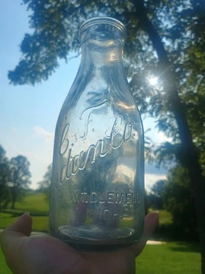 Antique C. F. Jordan Co Mount Clemens Mt Clemens Michigan Mich MI Milk Bottle - Image 1 of 4