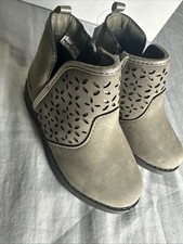 OshKosh B gosh-Toddler Size 8 Fashion Boots-Color Estell Taupe-New With Tags
