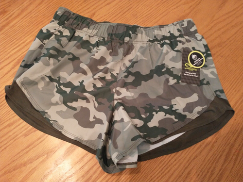 Athletic Works Gym Shorts Women's Green CAMO With Pockets Size Large (12-14) NWT