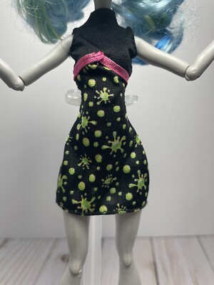 Monster High Scarah Screams Ghoul Fair Black Green & Pink Splat Dress Only  | eBay