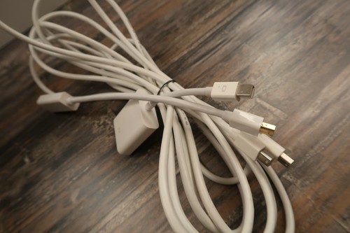 Mini Display Port Set Kabel Mini DP 4 Meter + 2 Adapter 1 x VGA 1 x HDMI Weiss - Bild 2 von 6