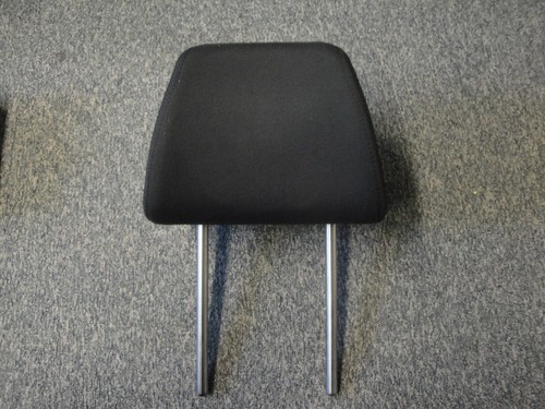 VW PASSAT CC B7 Kopfstütze vorn rechts o. links 3C8881903G YYD schwarz Stoff