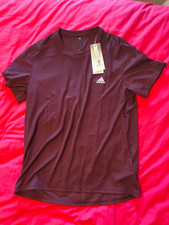 adidas women t-shirt M