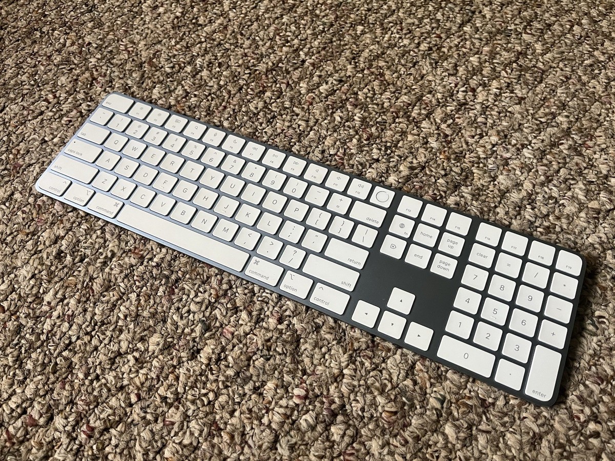 Apple Touch ID搭載 Magic Keyboard A2520 Apple Magic Keyboard with Touch ID & Numeric Keypad Blue A2520