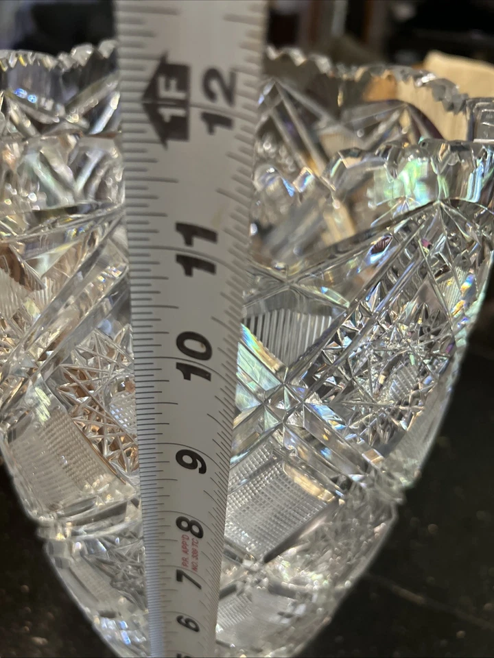 This is a Vintage Waterford Crystal vase - Image 3 of 4