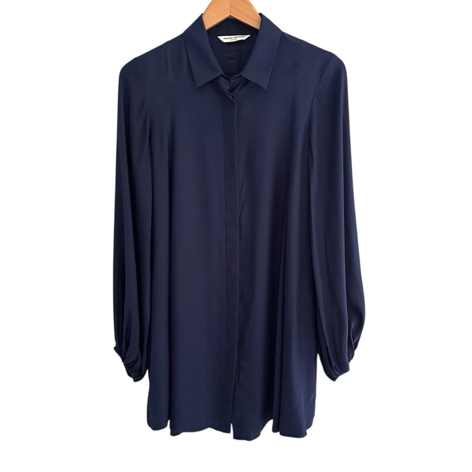 Camisa de vestir AMANDA UPRICHARD 100 % seda azul marino manga larga talla mediana Foto 2 de 4