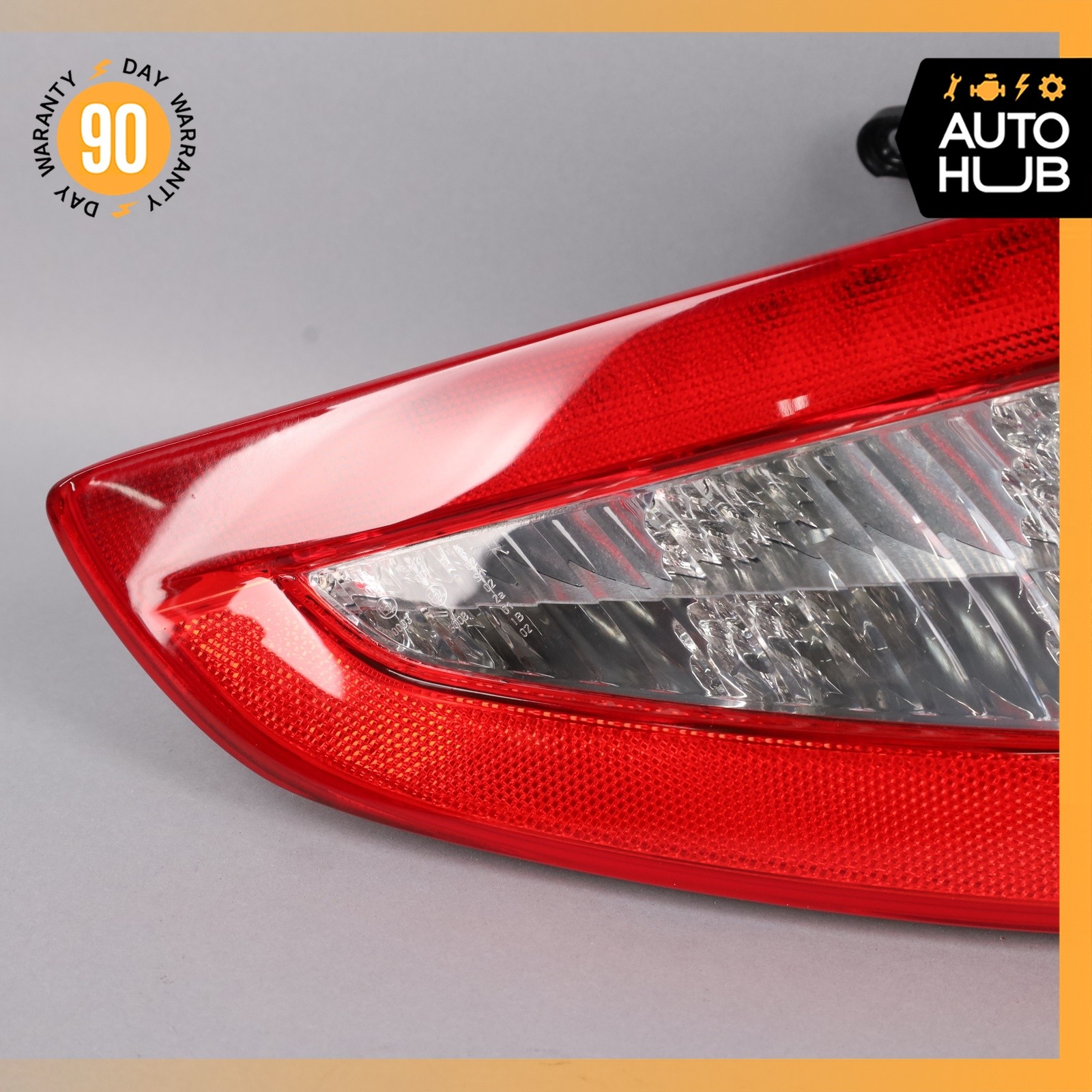 08-12 Maserati GranTurismo M145 Left Side Outer Tail Light Lamp 234379 OEM 45k