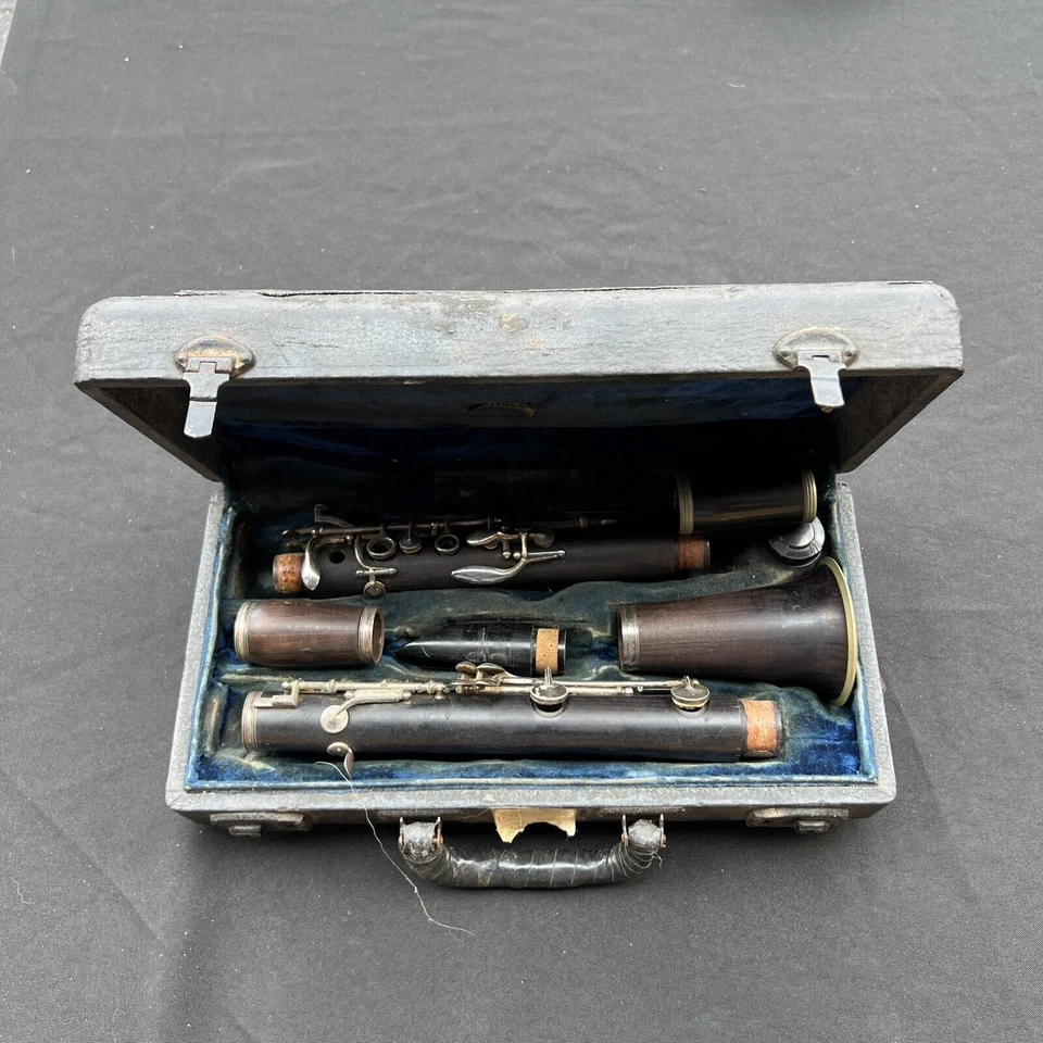 Vintage 1952 1953 Boosey & Hawkes Wooden Clarinet Serial Number 60181 - Image 2 of 4