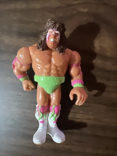 WWF wwe Vintage Hasbro Wrestler The Ultimate Warrior