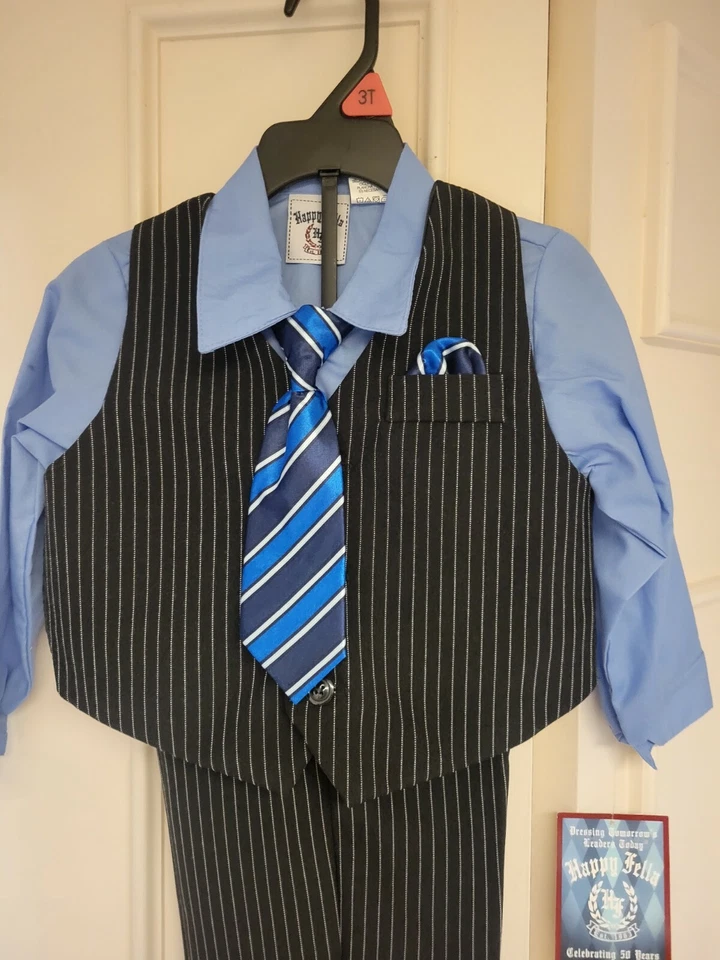 Pantalones y chaleco a rayas negros marca Happy Fella para niños pequeños camisa azul corbata con clip 3T Foto 2 de 4