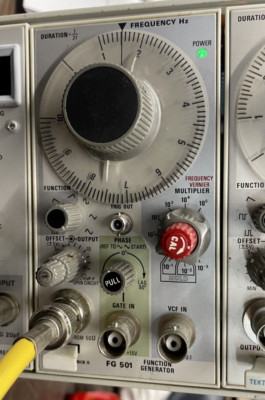 Tektronix FG 501 Function Generator