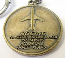 BOEING Pi AWARD OF EXCELLENCE 3 YEARS Keychain Keyring medallion Key Fob