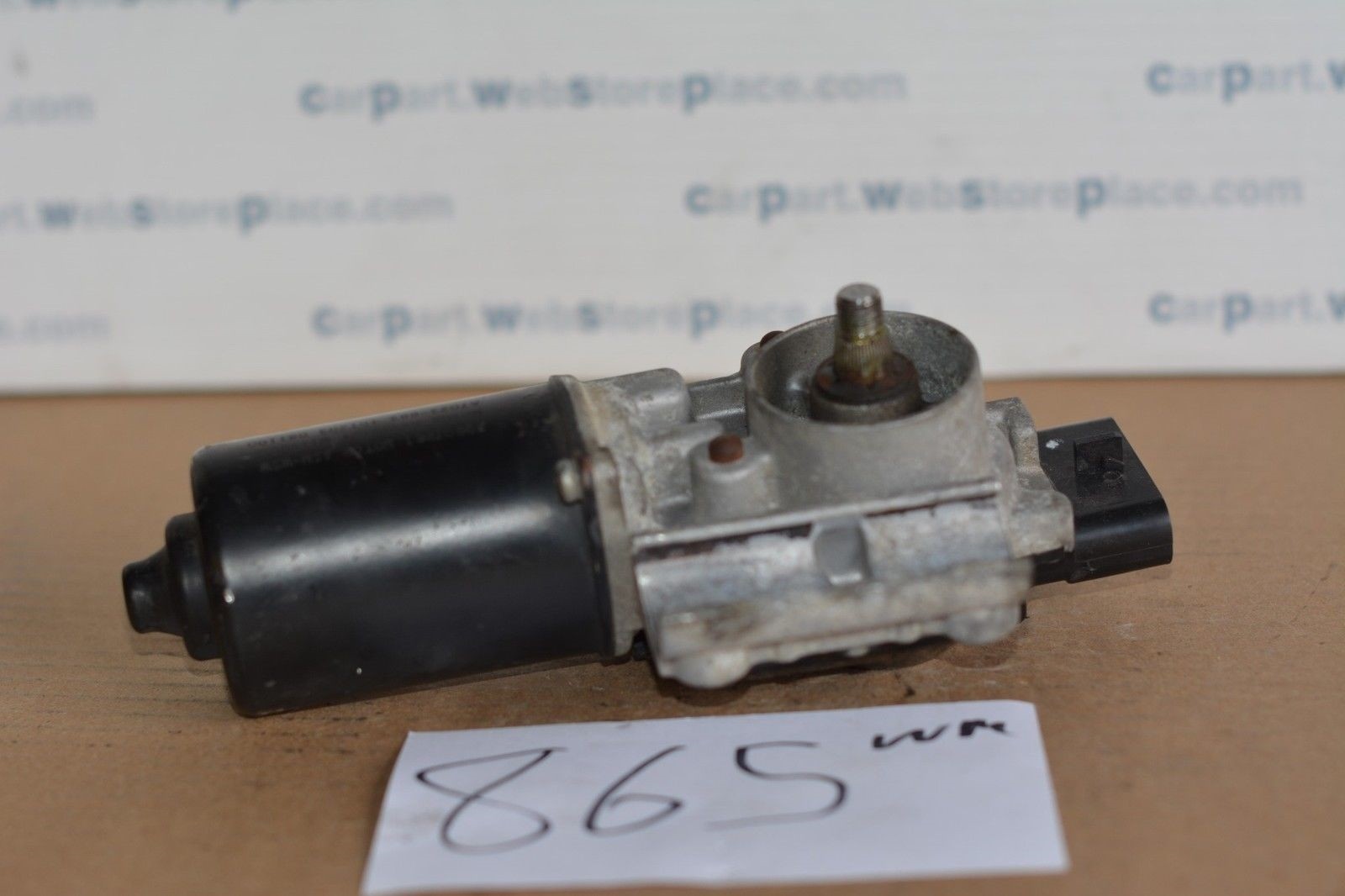 05 06 07 08 09 10 11 12 Avalon FRONT Used front Windshield Wiper Motor  #865