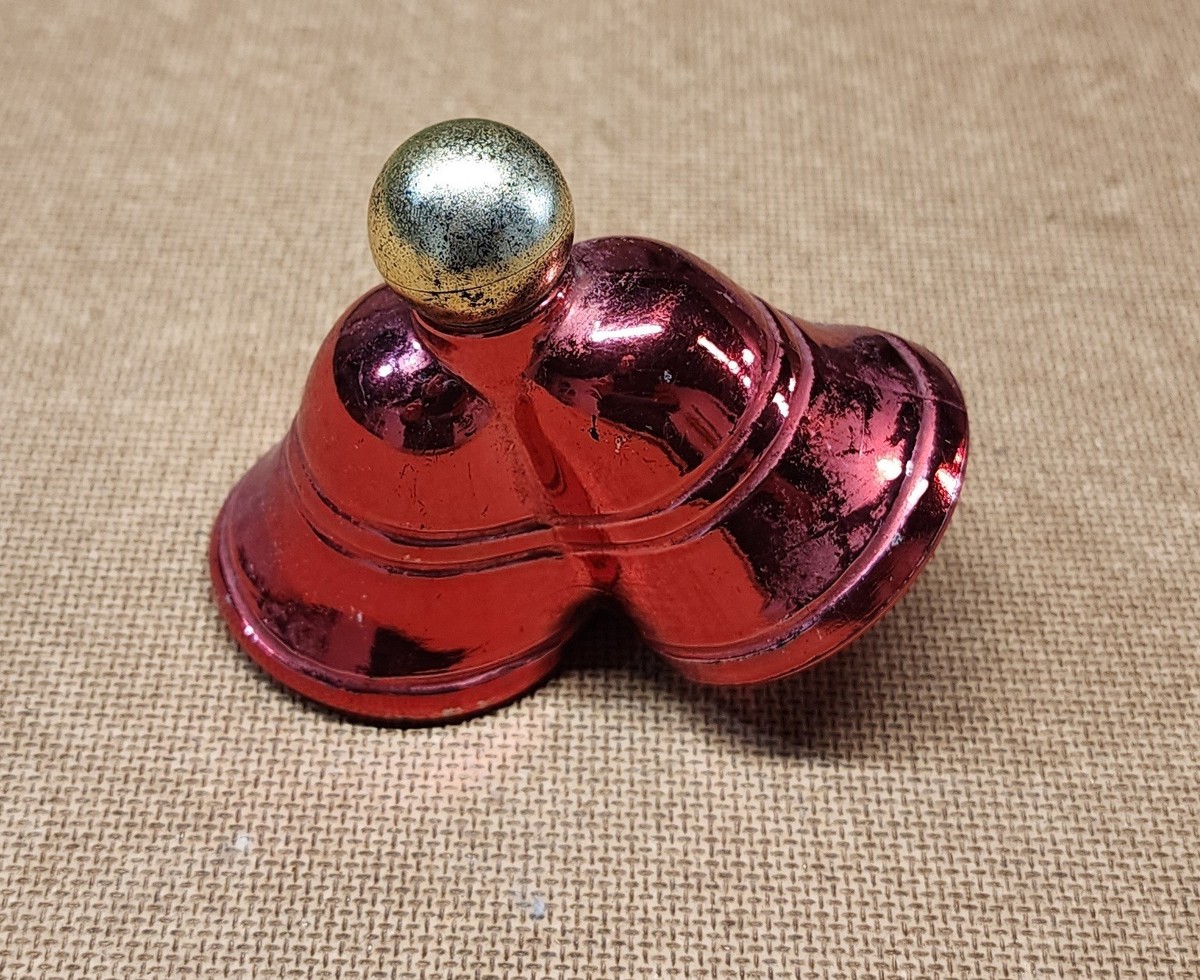 Avon Topaze Cologne Christmas Bells Decanter | eBay