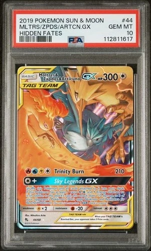 Pokémon TCG Moltres & Zapdos & Articuno GX Hidden Fates Card 44/68 PSA 10