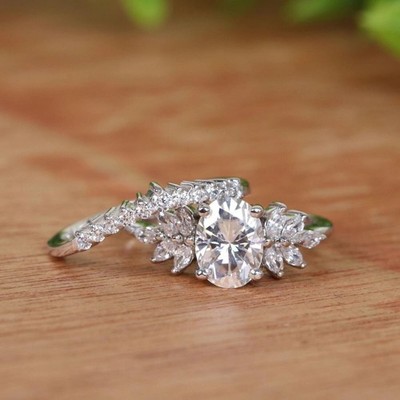 14K White Gold Plated In 2.50Ct Oval Cut Simulated Diamond Fancy Bridal Set Ring