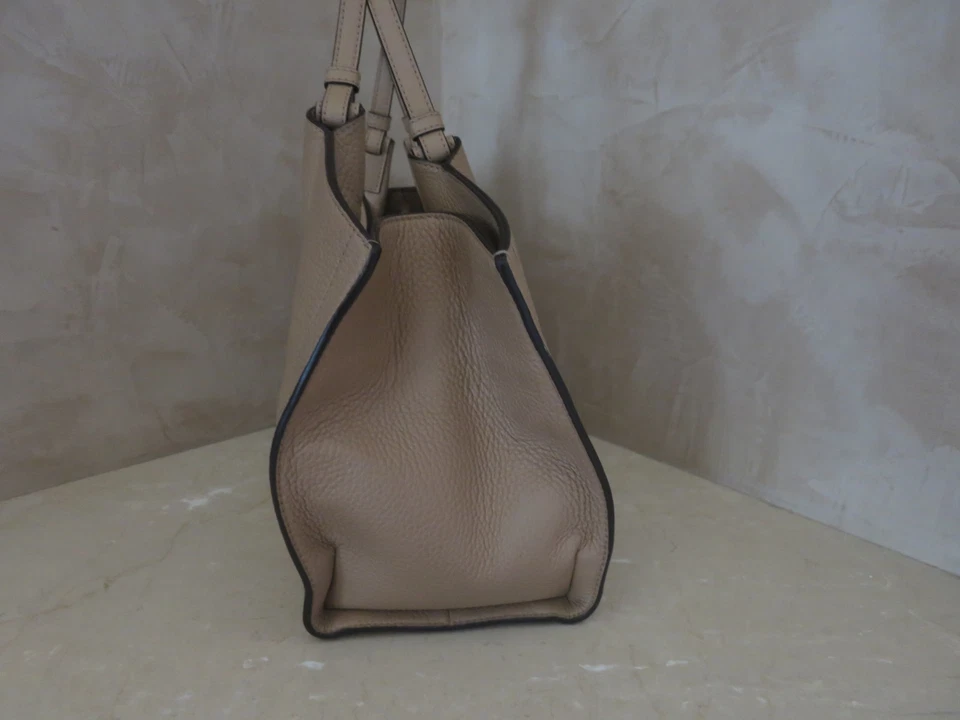 Donna Karan New York Wainscott Tote Fawn/Tan Pebbled Leather Shoulder Bag Large - Image 4 of 4