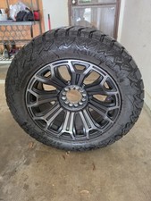 Semi-new Tires And Wheels For All Types Of Trucks 33x12.50r20lt