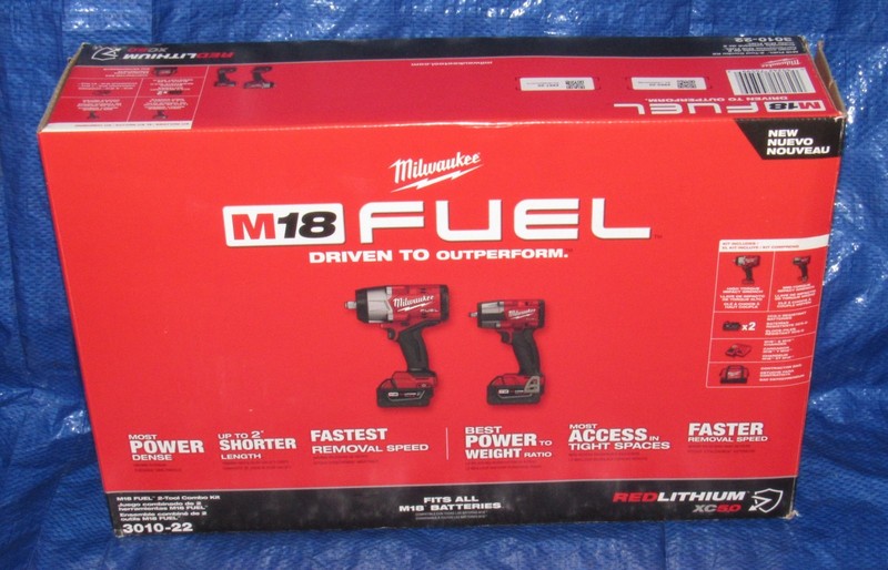 Milwaukee 3010-22 M18 3/8" & 1/2" High Torque Impact Wrench Combo Kit Brand New