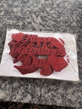 Happy Valentine’s Day cupcake toppers