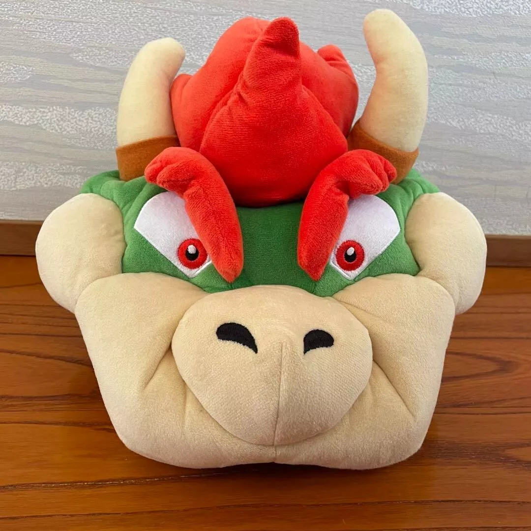 Super mario bros. Bowser Hat Limited to Universal Studios
