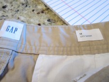 Gap City Shorts Size 14 Color Tan
