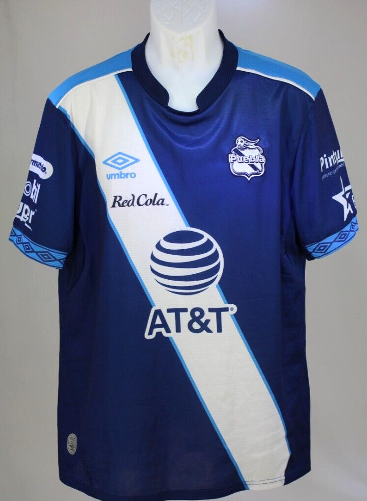 Puebla Mens jersey umbro authentic size Large 2019-2020