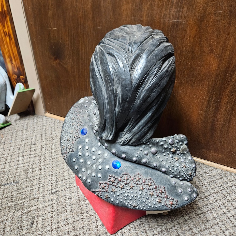 VINTAGE 1970'S ELVIS PRESLEY LARGE CHALKWARE BUST STATUE eBay