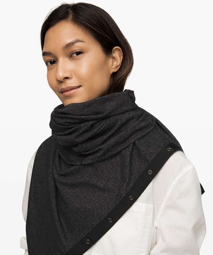 lululemon black scarf