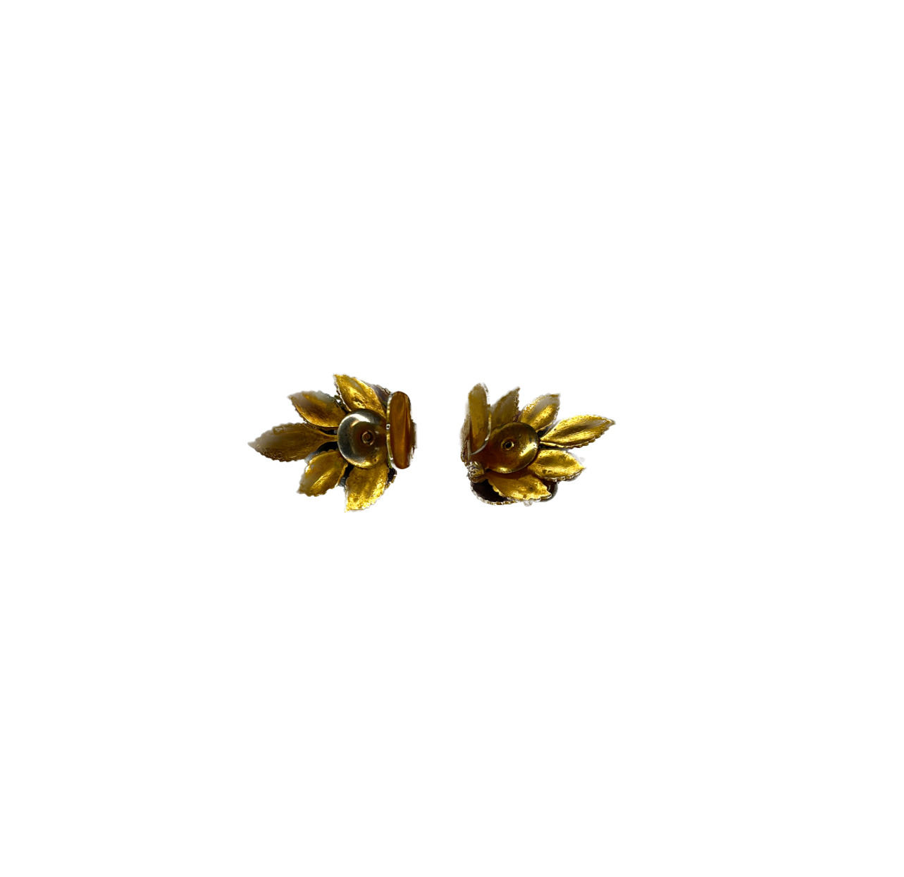 Vintage Grape Cluster Gold Tone Clip-on Earrings - image 10