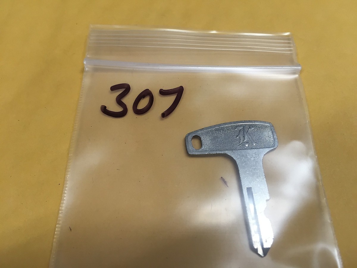 その他 K3LEON Key Precut Replacement # 307 G3 G3TR G3SS 27008-024-07 Kawasaki