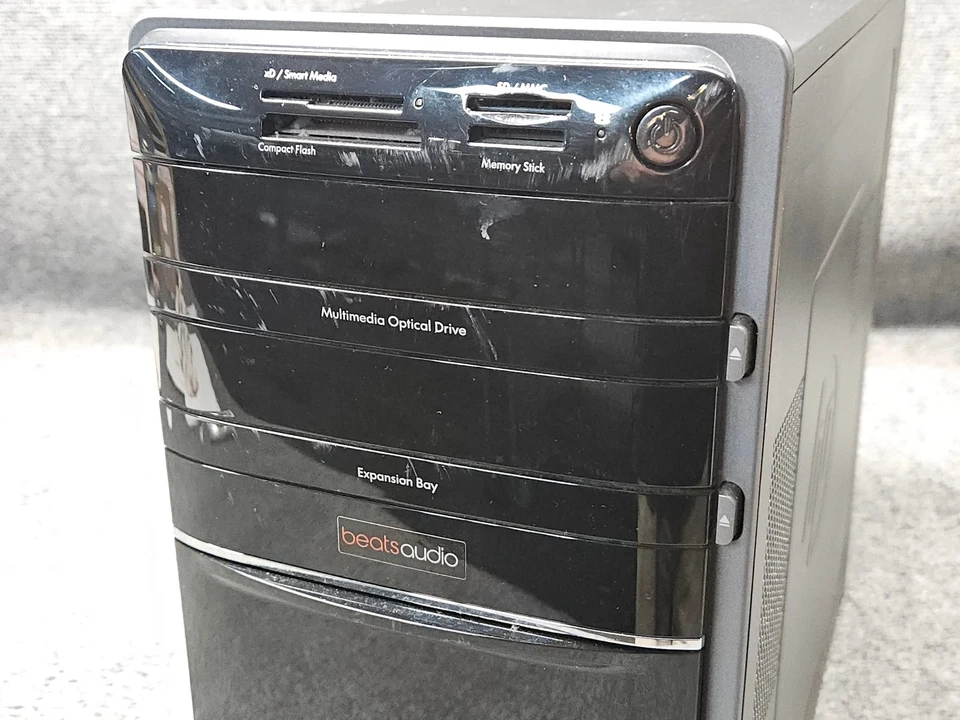 PC torre HP Pavilion p7-1446s AMD serie A 5700 3,40 GHz 4 GB RAM 500 GB HDD DVD + RW Foto 2 de 4