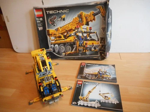 LEGO Technic Mobile Crane with Box (Lego No: 8421)