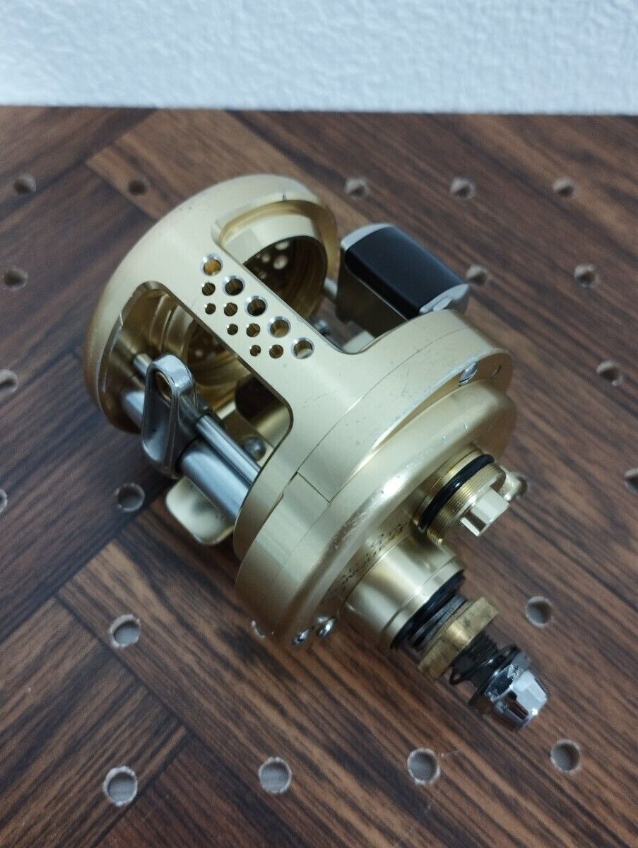 Shimano Calcutta Conquest 51Left Handle Baitcast Fishing Shimano Calcutta Conquest 51Left Handle Baitcast Fishing