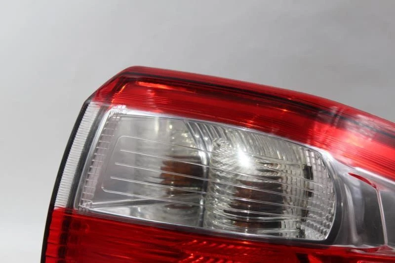 Panel exterior de cuarto de luz trasera para pasajero derecho compatible con Ford C-Max 2013-16 OEM 25173 Foto 3 de 4