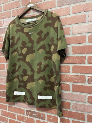 Size L - Off White Camouflage Thorn Arrows Short Sleeve T-Shirt