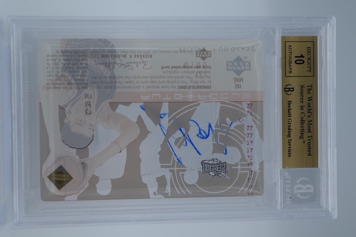 Yao Ming 2002-03 UD Glass Rookie Auto Focus #YM BGS 9.5 GEM MINT