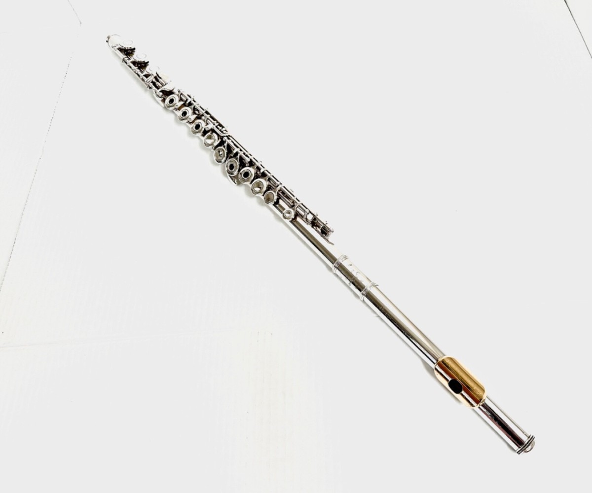 Yamaha Allegro YFL-371 Silver Head 925 Open Hole Flute w/ Gold