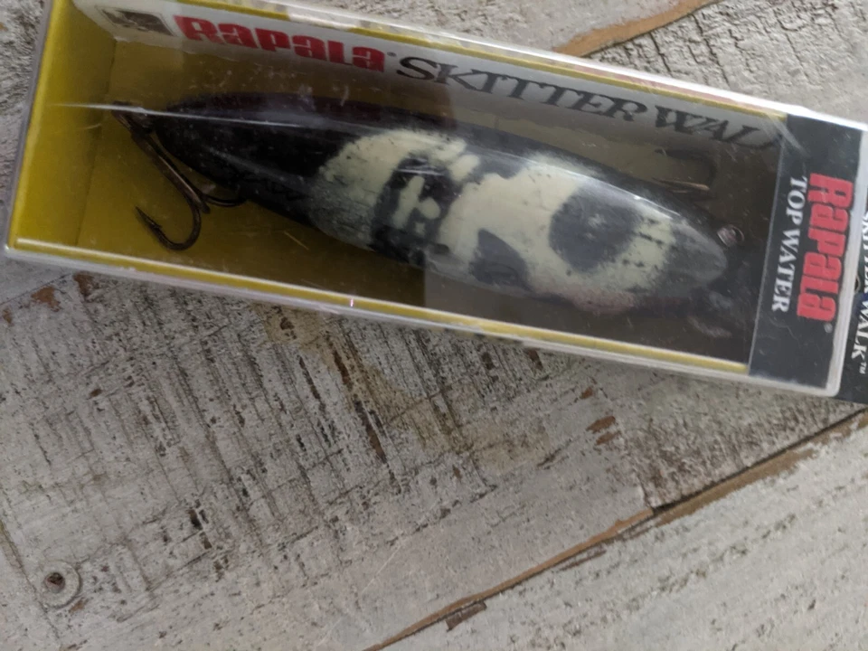 Señuelo Rapala Skitterwalk raro inadaptado. solo 100 hechos (no con licencia oficial) Foto 4 de 4